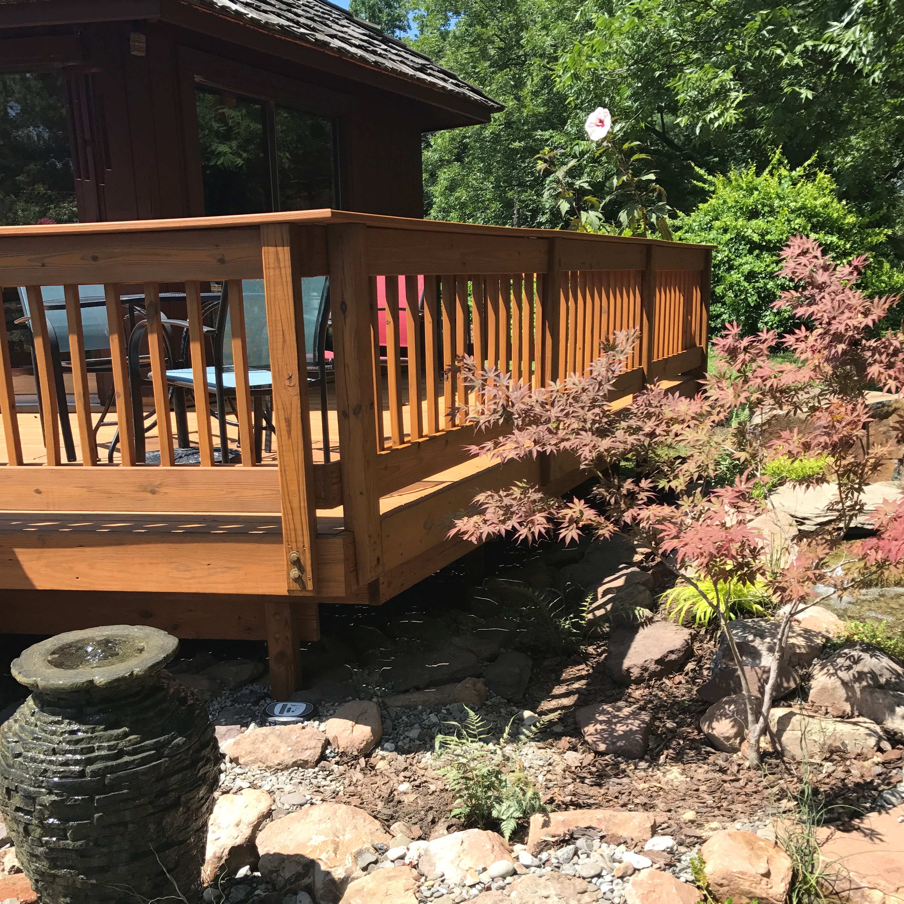 Deck with gold stain